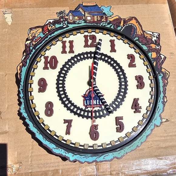 Lionel Train Clock Centennial 1900 2000 - Picture 6 of 7
